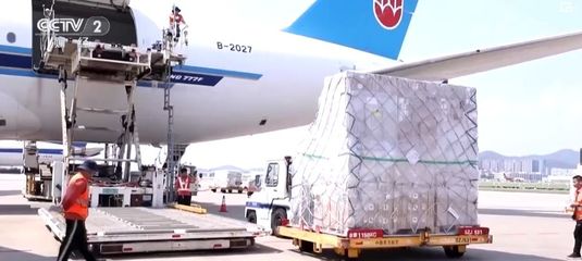 N個(gè)關(guān)鍵詞透視中國經(jīng)濟(jì) 增長&ldquo;引擎&rdquo;動(dòng)力足